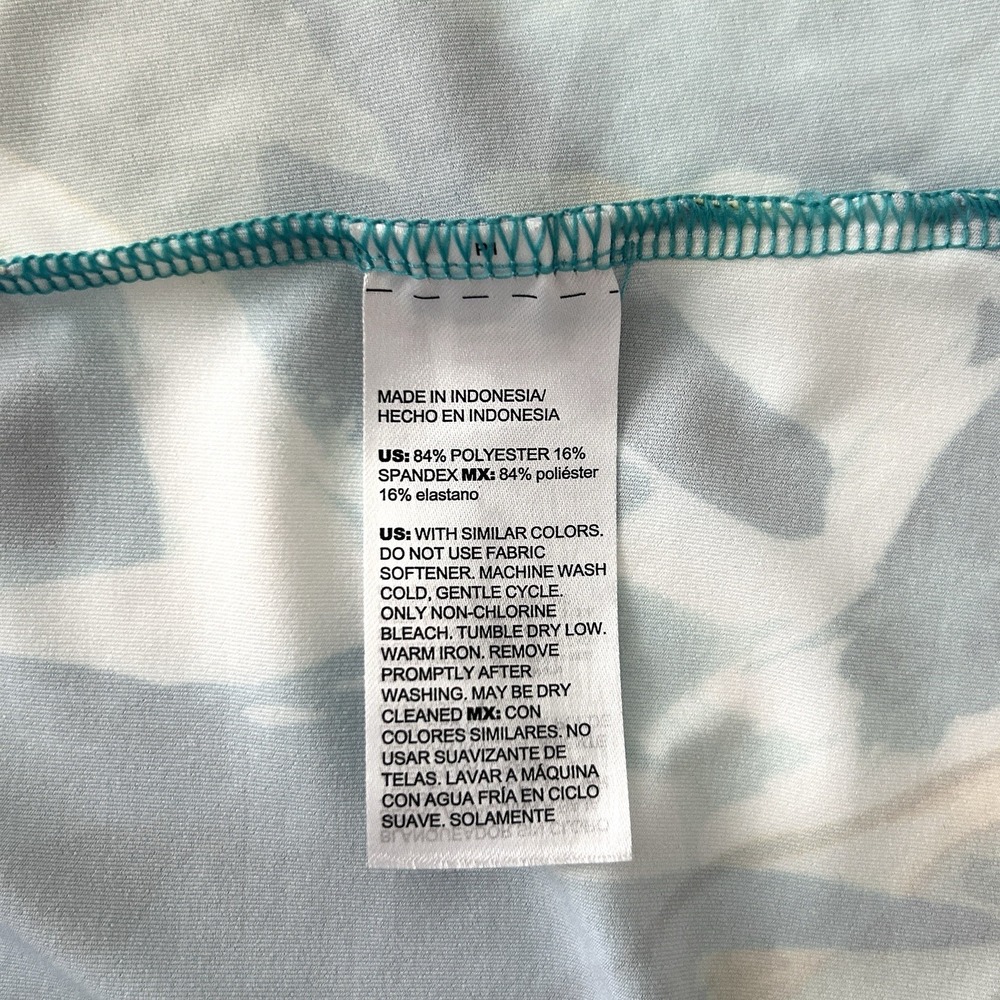 Chico's Zenergy Women Large Blue Green Multi Long Sleeve UPF 50+ Size 2 Top NWOT - Picture 11 of 13
